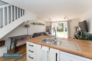 Kitchen- click for photo gallery